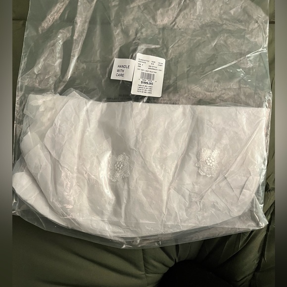 Brand new wedding veil - Picture 5 of 5